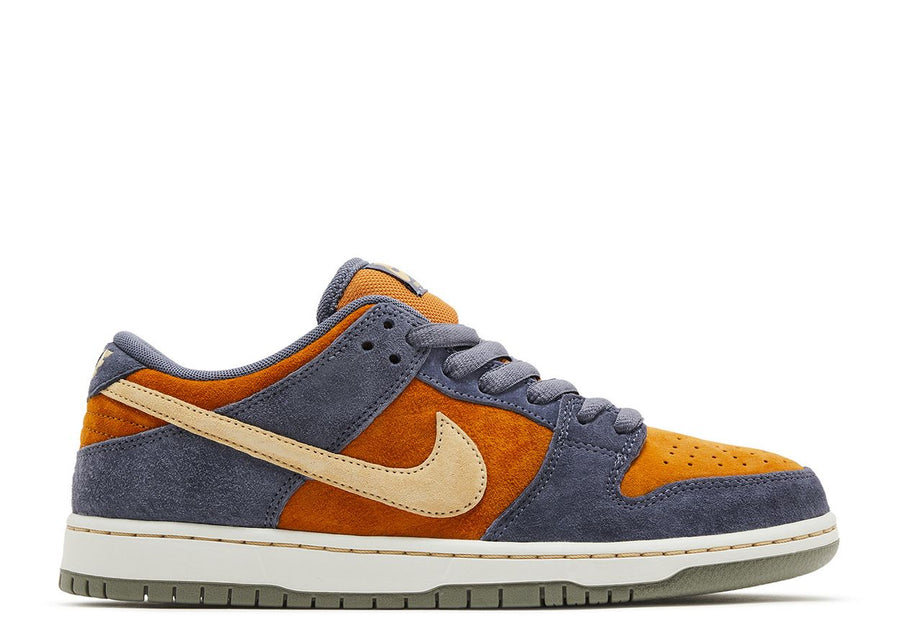 Nike SB Dunk Low Light Carbon Monarch (WORN)