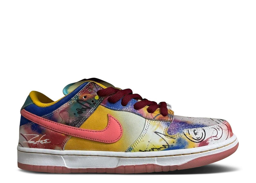 Nike SB Dunk Low Futura Laboratories Sunblush (Friends and Family)