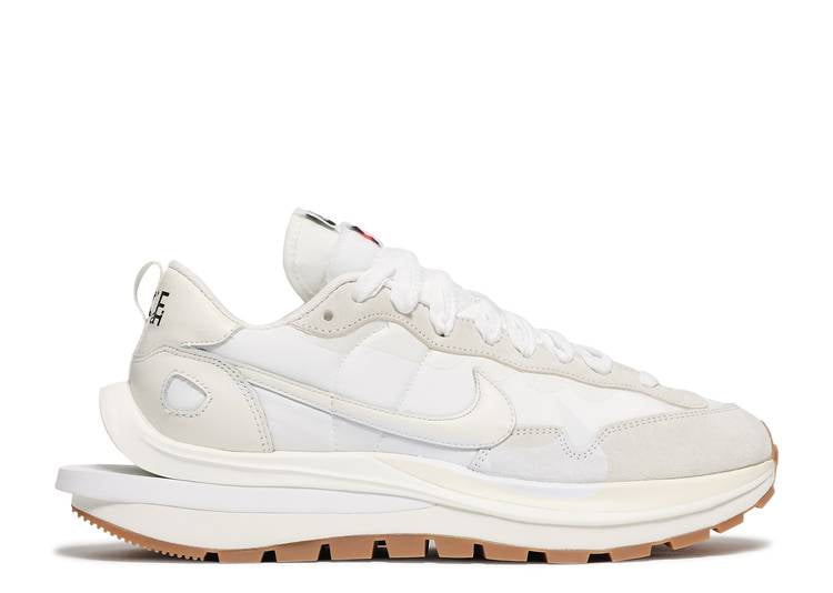 Nike Vaporwaffle sacai Sail Gum