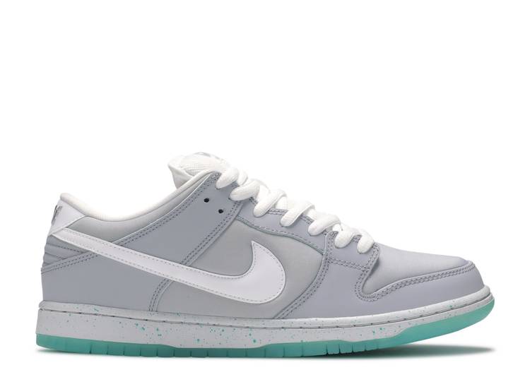 Nike Dunk SB Low Marty McFly